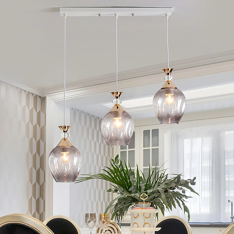 lustre suspendu en verre teinté pour décoration nordique de restaurant - vue 6 sur 12