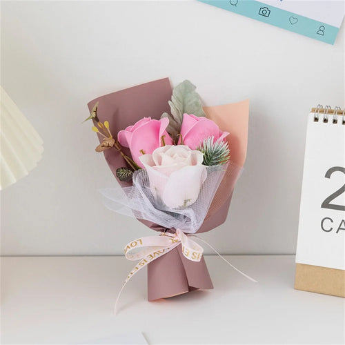 petit bouquet de roses artificielles pour la saint-valentin décoratif - vue 11 sur 13