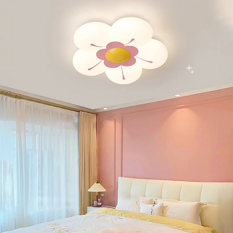 plafonnier romantique pour chambre de petite fille fleurie et chaleureuse - vue 3 sur 16