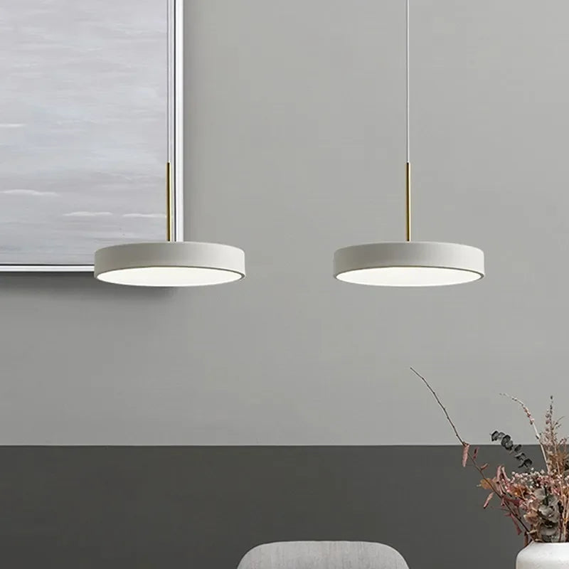 suspension led multicolore design pour éclairage intérieur moderne - vue 4 sur 10