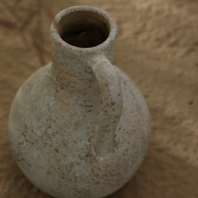 vases en céramique rétro et nostalgiques pour décoration intérieure - vue 6 sur 7