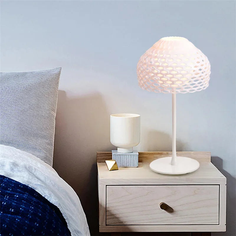 lampe de bureau design italienne moderne pour intérieur élégant - vue 3 sur 8