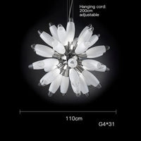 lustre en verre à grand globe avec quincaillerie élégante