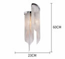 applique murale moderne élégante avec chaînes en aluminium pour décoration intérieure