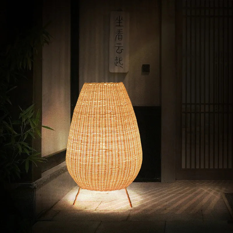 Lampadaire style asiatique en rotin naturel - vue 4 sur 12