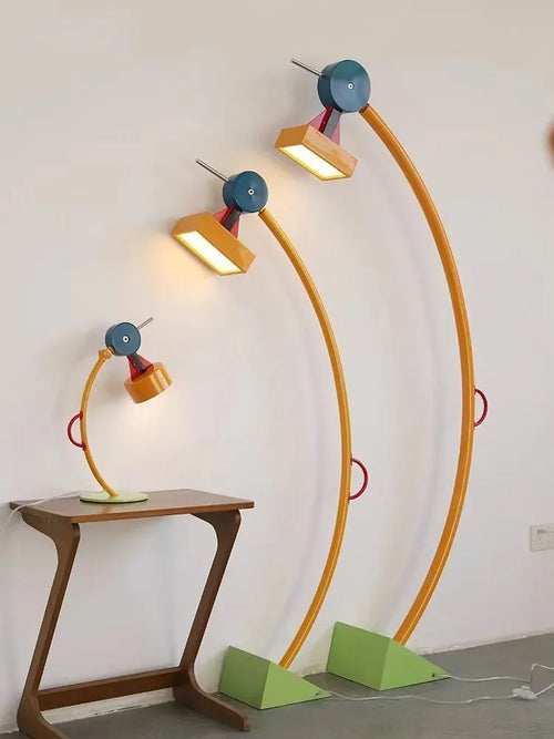 Novel Artistic Design LED Floor Lamp, Creative Color Building Blocks, Living Room Children's Room Station Light Angle Adjustable - vue 7 sur 9