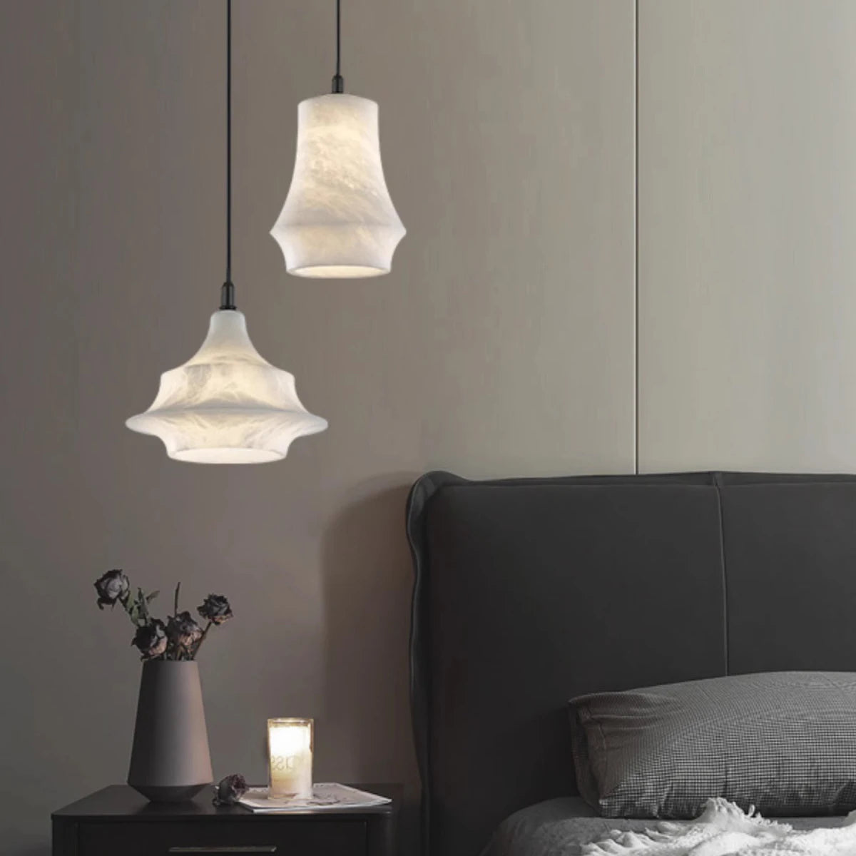 Lustre design de luxe en marbre naturel et laiton - vue 3 sur 16