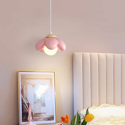 suspension moderne en forme de fleur pour chambre enfant - vue 2 sur 10