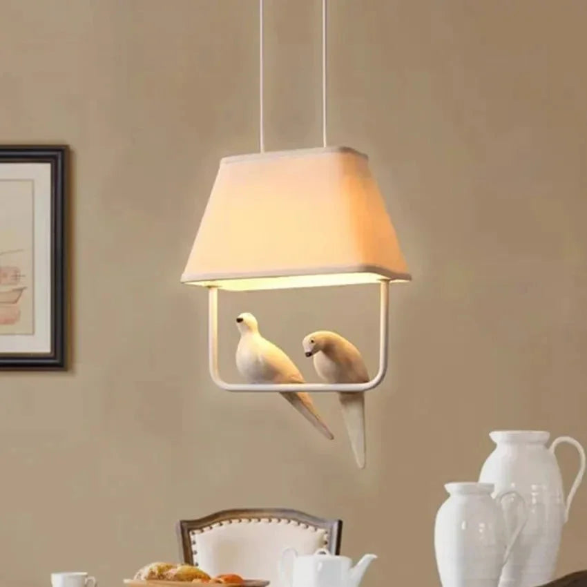 lustre créatif avec 3-4 têtes d'oiseau en tissu pour décoration - vue 6 sur 6
