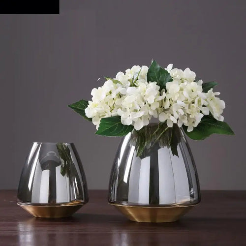 vase en verre moderne avec base métallique pour décoration florale - vue 6 sur 9