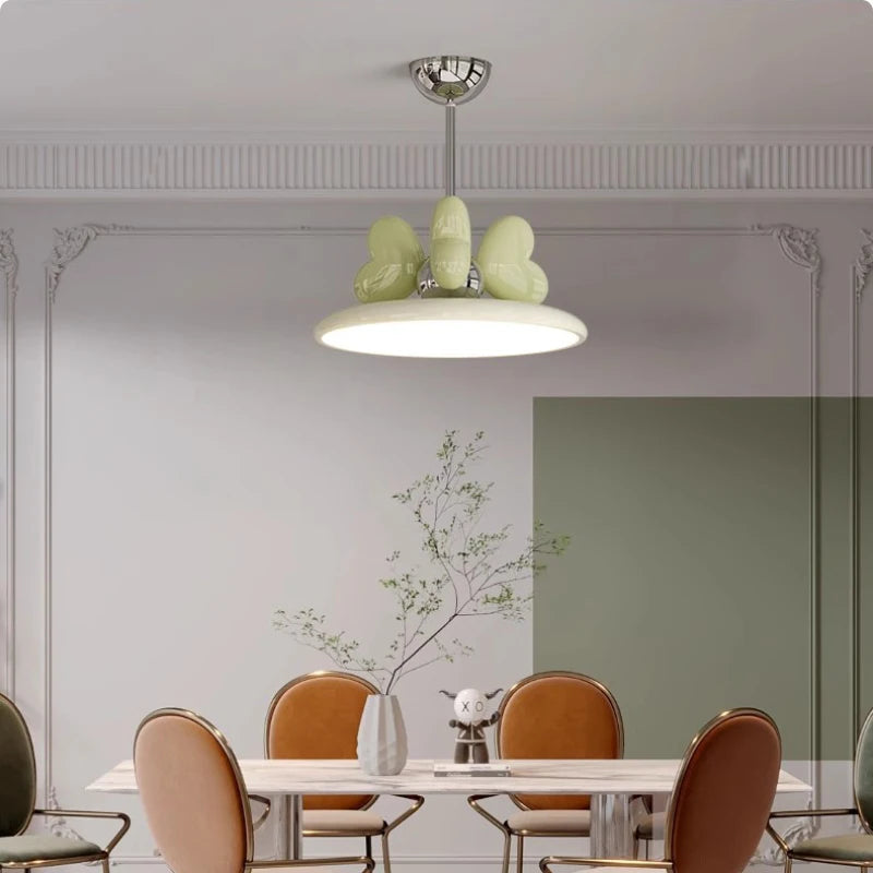 lustre romantique mignon pour chambre de princesse enfant - vue 5 sur 12