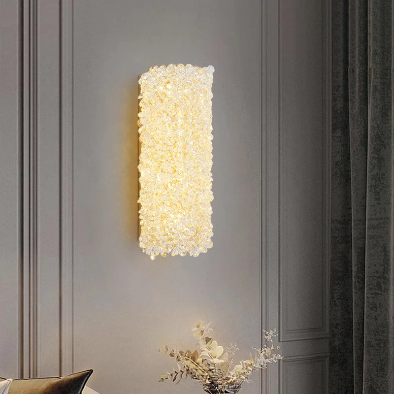 applique murale en métal doré avec ampoule en cristal clair fil réglable - vue 2 sur 9