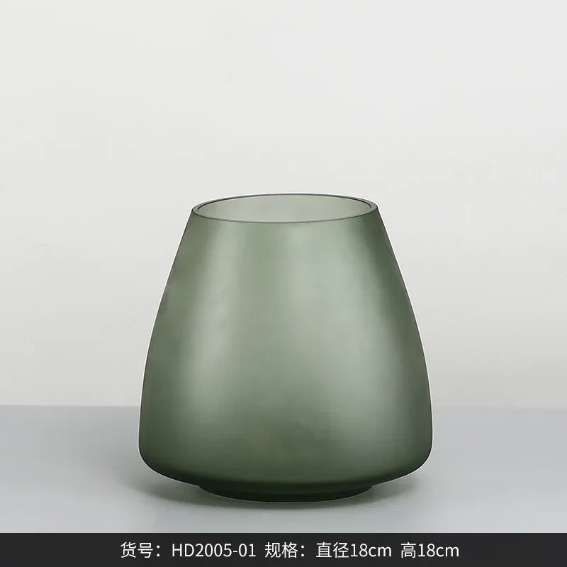 vase en verre moderne design créatif pour décoration intérieure - vue 7 sur 12