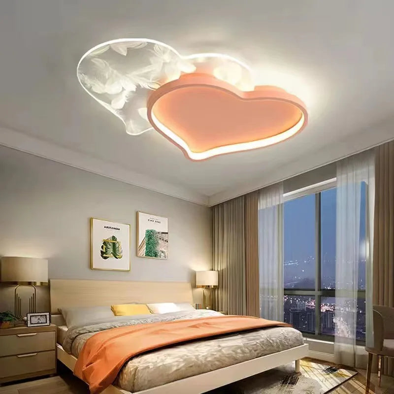 plafonnier moderne en plumes en forme de cœur pour décoration - vue 2 sur 8