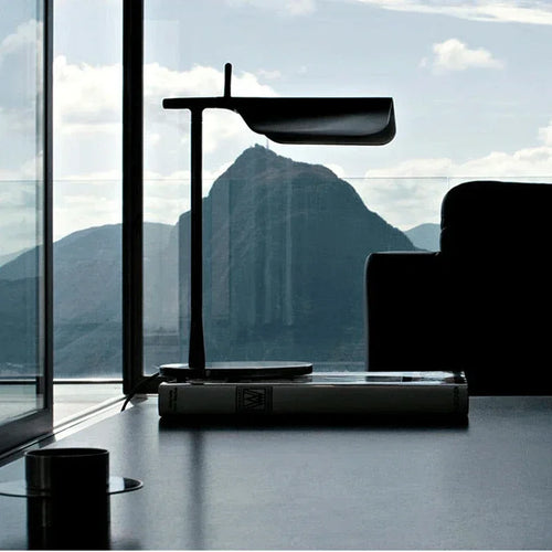 Italian Designer High Quality Table Light Desk Lamp for Bedroom Reading - vue 7 sur 8
