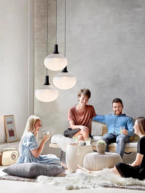 plafonnier led minimaliste en verre blanc mat design élégant moderne - vue 2 sur 9