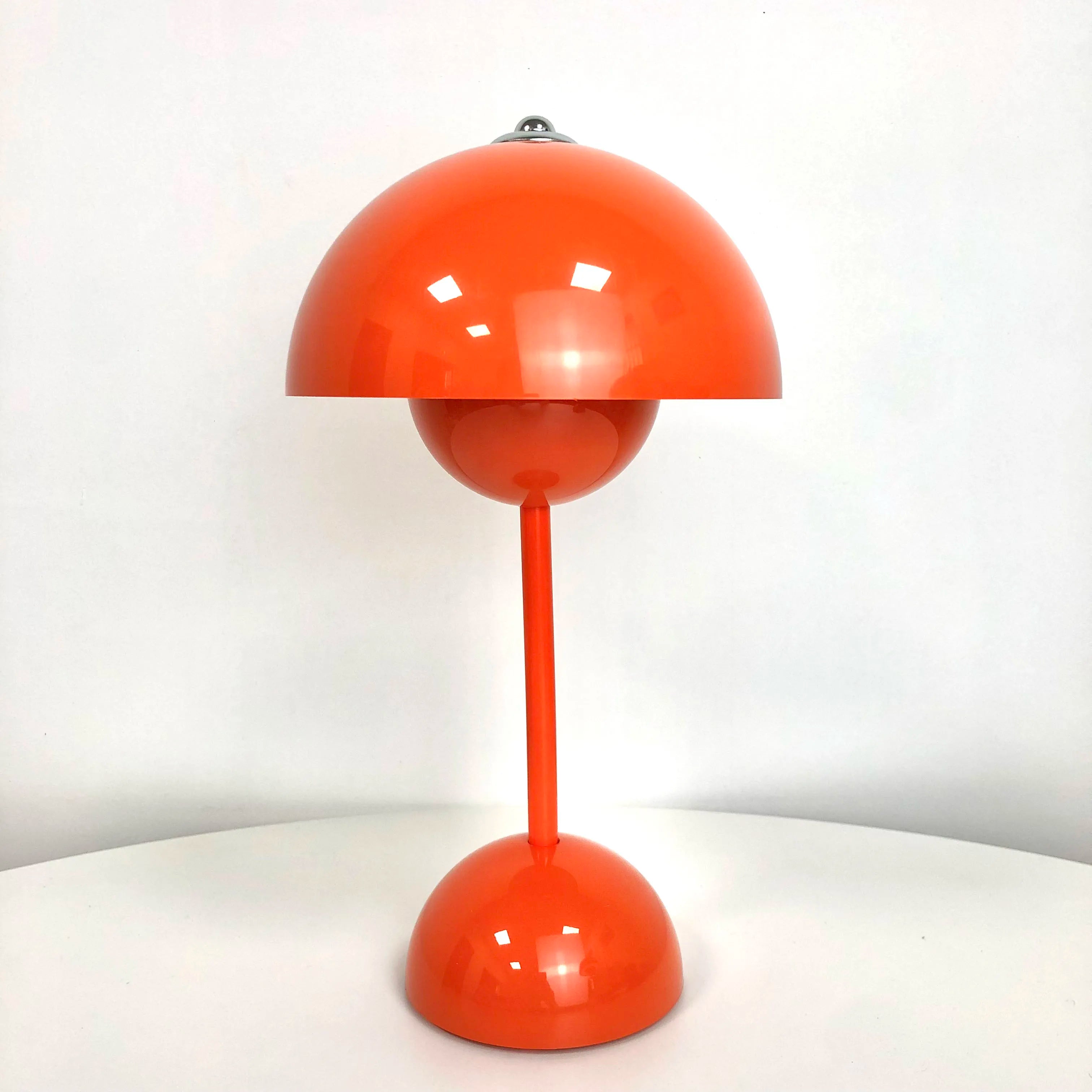 Lampe de table led nordique interrupteur tactile supérieur lampe de table de chargement USB lampe de champignon de bourgeon de fleur lampe de table décorative de table de chevet