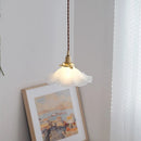 suspension en verre et laiton design nordique vintage