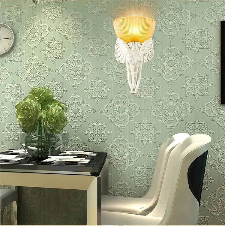 applique murale éléphant en verre et résine décorative - vue 5 sur 10