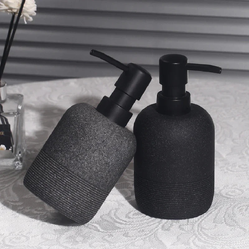 bouteille d'émulsion en grès pour salle de bain luxe - vue 3 sur 11