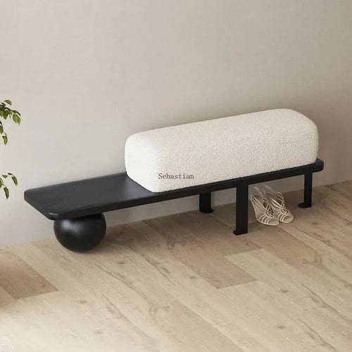 tabouret créatif pour changer de chaussures à la maison - vue 4 sur 11