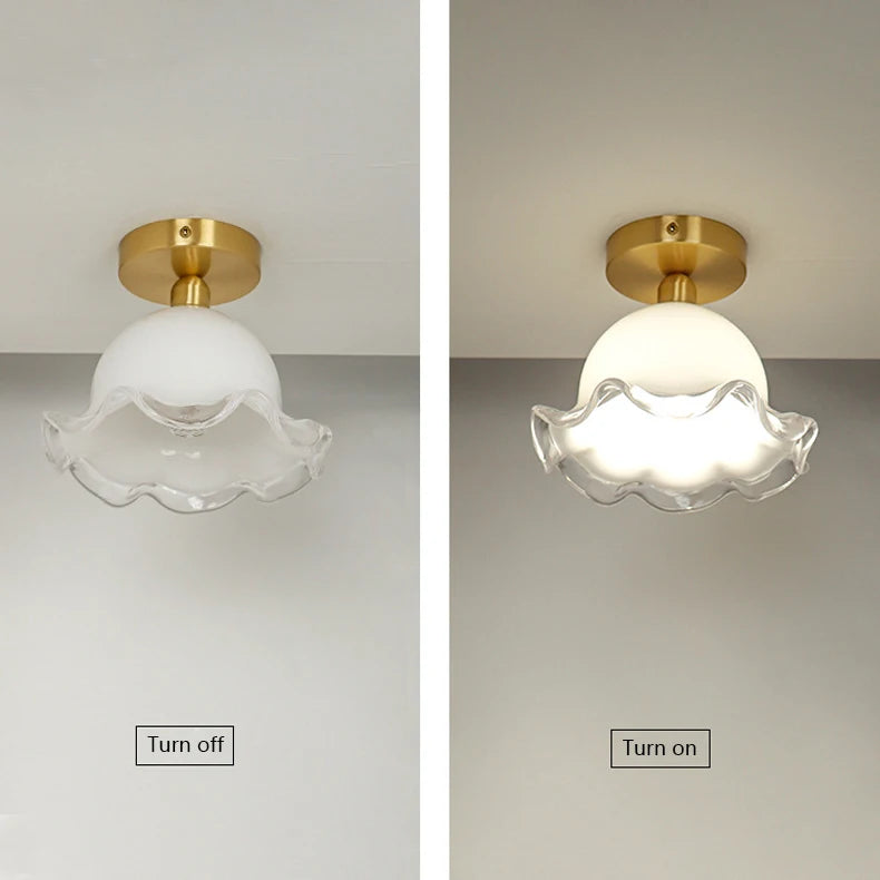 plafonnier moderne en verre antique et laiton unique et minimaliste - vue 5 sur 7