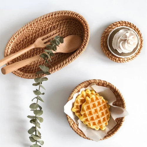 panier rond en rotin tressé pour fruits et collations - vue 6 sur 13
