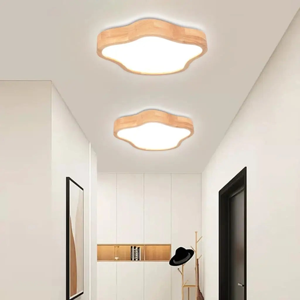 Lampe nordique bois forme nuage montée plafonnier - vue 4 sur 6