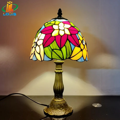 lampe à poser design scandinave vitrail antique en métal