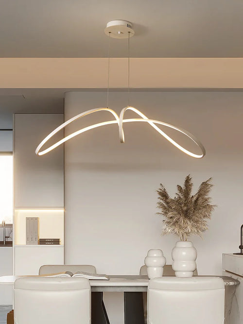lustre en aluminium en forme de papillon avec éclairage led - vue 2 sur 8