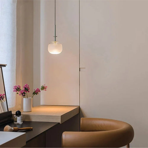 lustre suspendu en forme de verre design élégant - vue 5 sur 9
