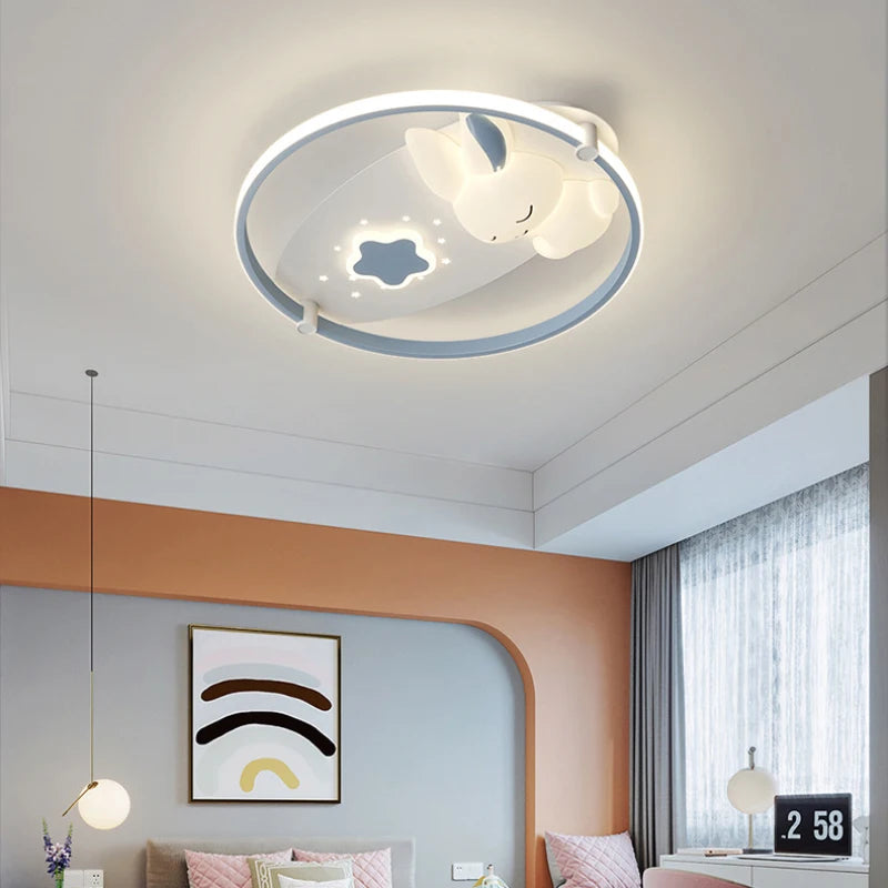 plafonnier moderne en forme de lapin pour enfant - vue 3 sur 9