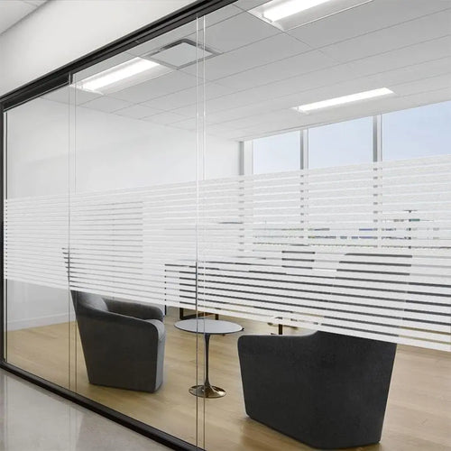 Film décoratif dépoli rayures protection uv pour vitres - vue 5 sur 6