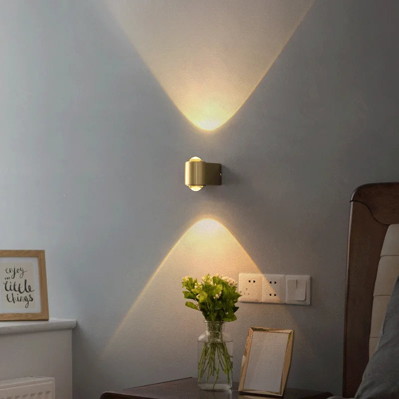 applique de projection lumières chaudes design atmosphère - vue 4 sur 9
