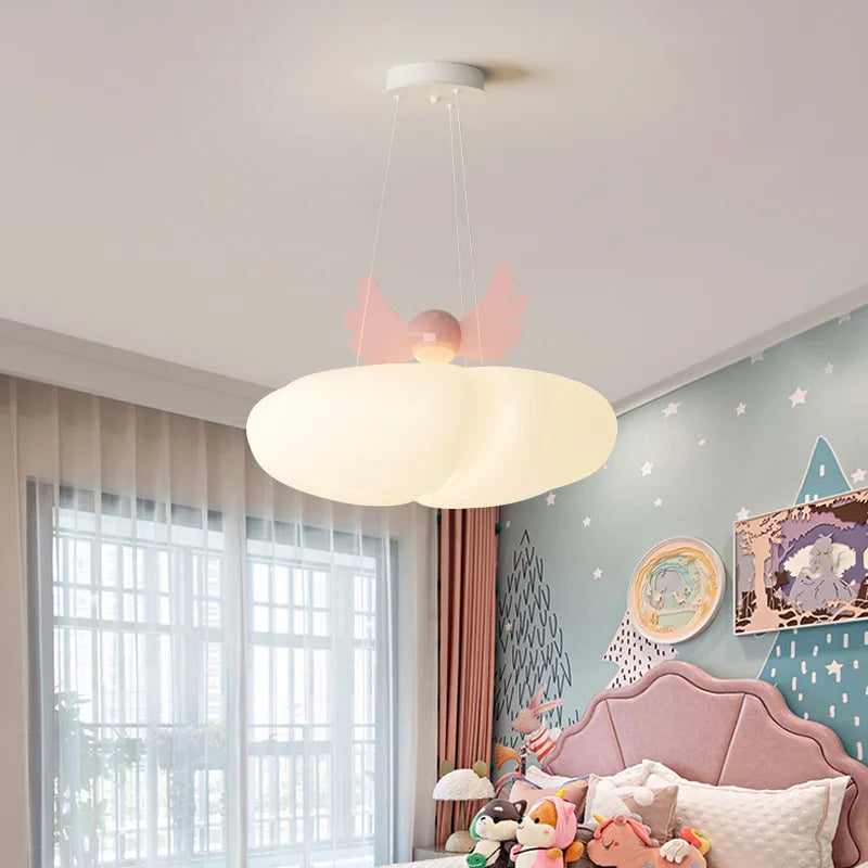 lustre mignon nuage ailes d'ange pour chambre de bébé - vue 3 sur 8