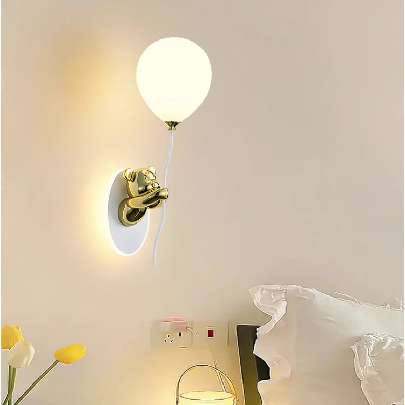 applique murale ours doré en verre lampe LED décoration chambre enfant - vue 1 sur 16