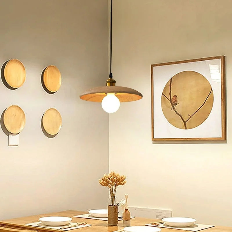 lustre moderne minimaliste en bois massif suspendu - vue 4 sur 9