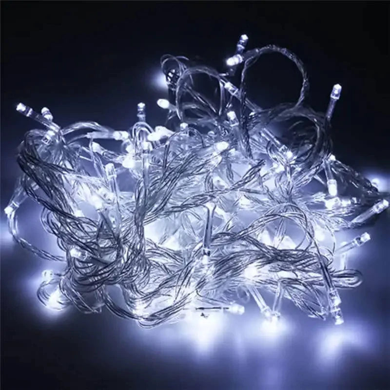 guirlande lumineuse LED à piles pour décorations de fête - vue 3 sur 9