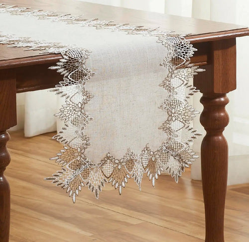 Chemin de table lin brodé style dentelle classique élégante - vue 3 sur 7