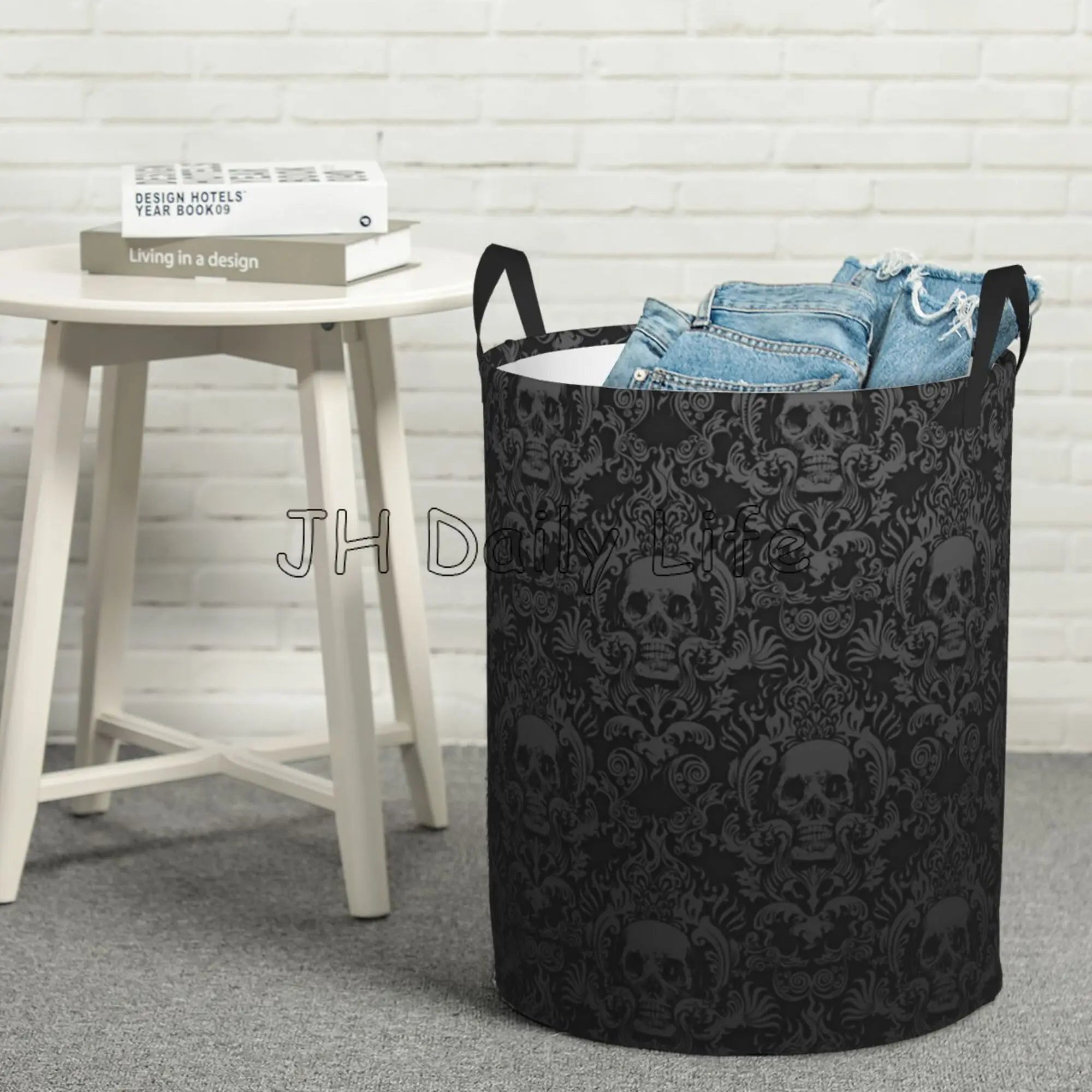 panier à linge rond gothique pliable avec tête de mort - vue 7 sur 7