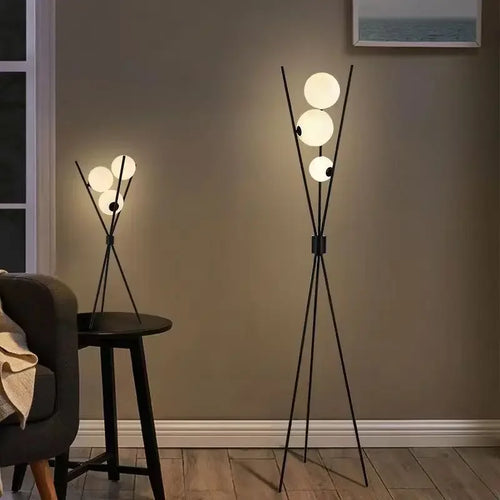 Lampadaire LED lune boule de verre - vue 3 sur 9