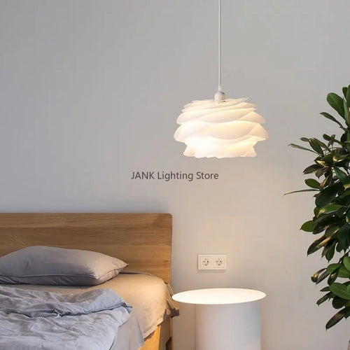 lustre design danois romantique acrylique pétale éclairage white rose - vue 4 sur 8