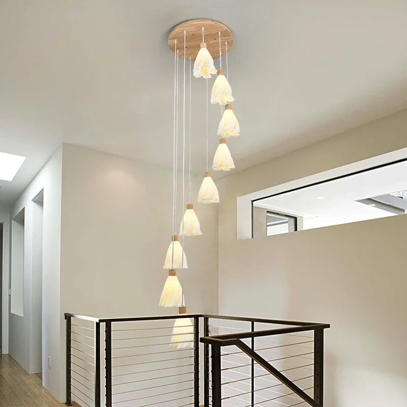 lustre long en bois massif style nordique pour villa - vue 4 sur 11