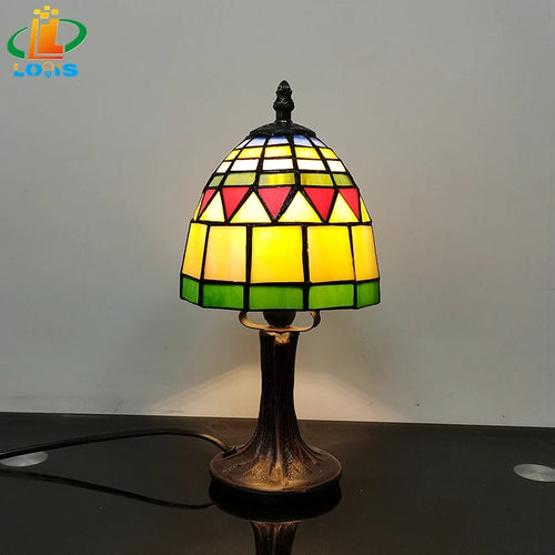 lampe de chevet en verre teinté style tiffany pour décoration élégante - vue 5 sur 6