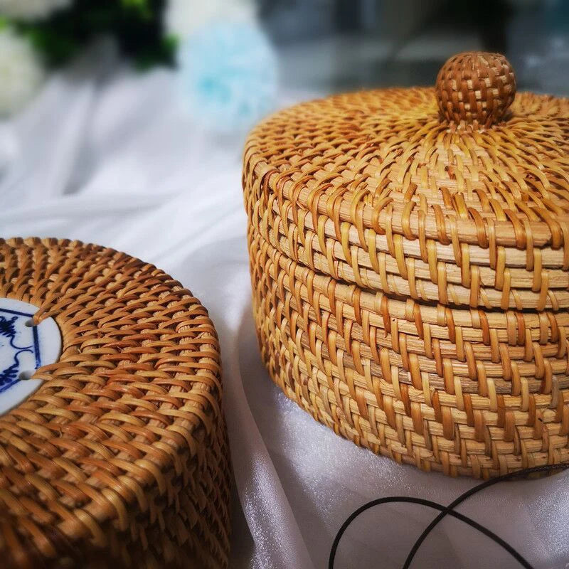panier de pique-nique en rotin fait main avec couvercle - vue 3 sur 7