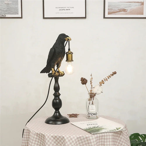 lampe de bureau en résine moderne forme d'oiseau avec bec doré - vue 4 sur 7