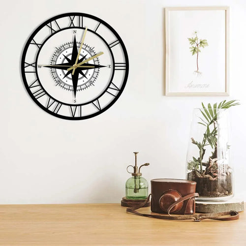 horloge murale silencieuse avec boussole et carte de direction - vue 3 sur 7