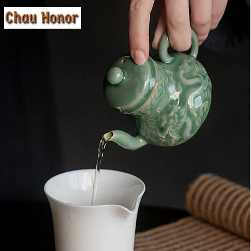 Théière céladon yue kiln dragon phénix relief filtre - vue 8 sur 7
