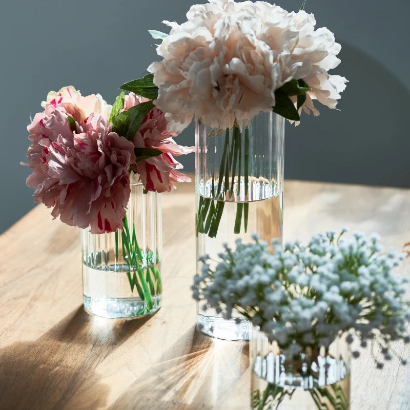 bougeoir en verre côtelé décoration pour bougies et événements - vue 6 sur 10