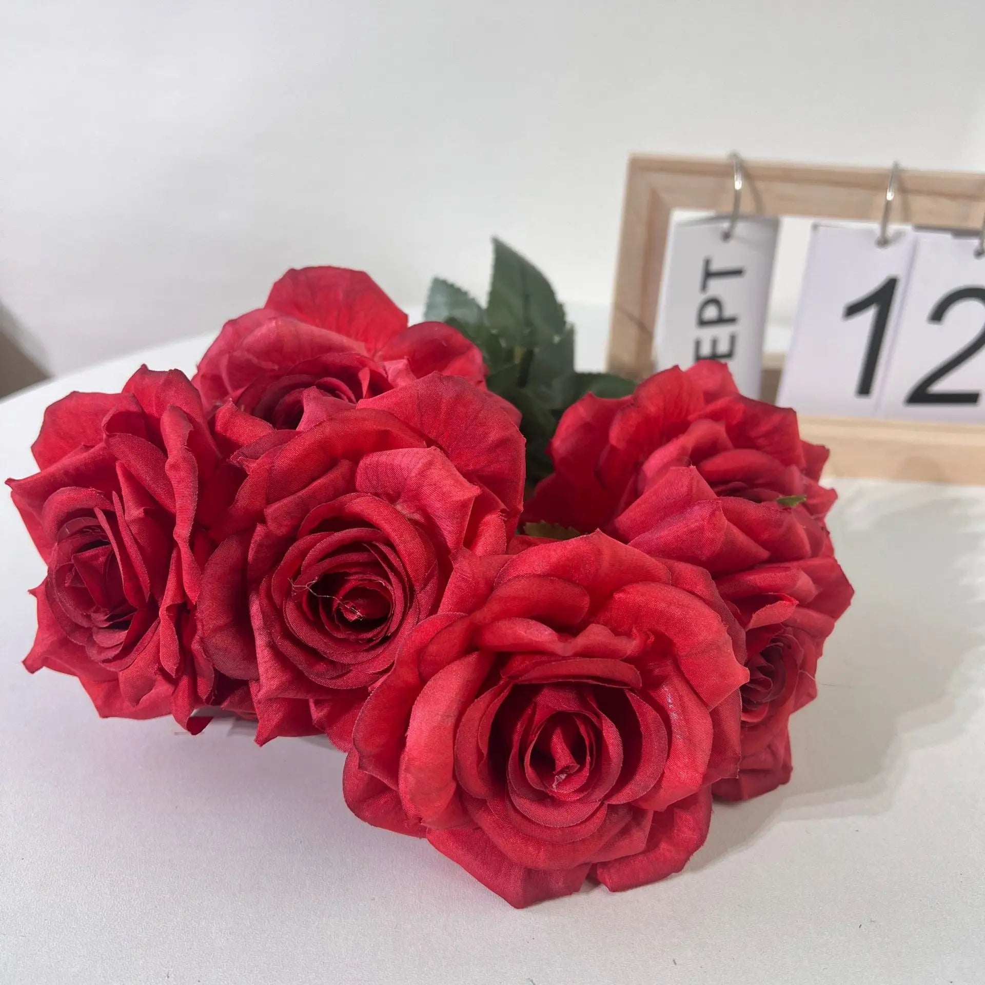 bouquet de roses artificielles en soie décoratives pour intérieur - vue 6 sur 15